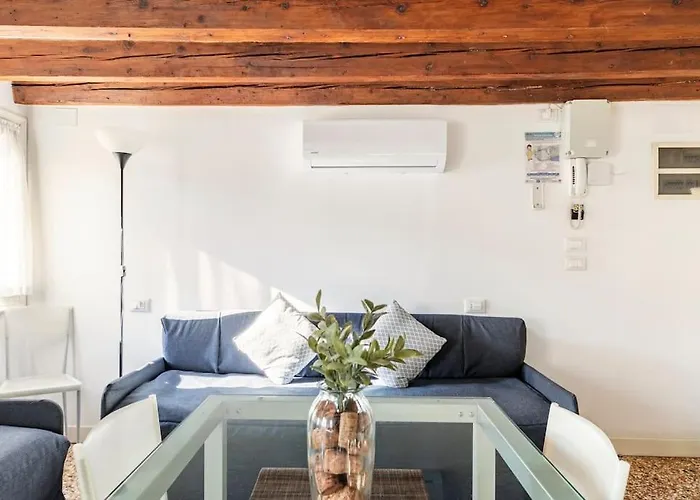 iHOMES Rialto-Corte del Calice 2